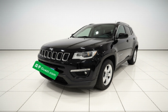 Jeep 指南者 2019款 220T 自动悦享版