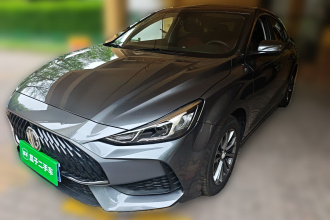 名爵 MG5 2023款 改款 180DVVT 手动风尚版