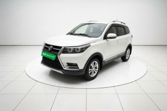 北汽幻速S3 2016款 S3L 1.5L 手动尊贵型