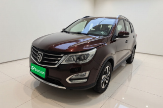 宝骏560 2016款 1.8L iAMT豪华型