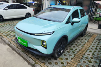 吉利几何E萤火虫 2022款 320KM 乖巧虎 4座