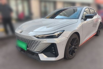 长安UNI-V 2022款 1.5T 智慧领航型