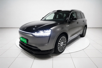 鸿蒙智行 问界M9 2025款 增程 Ultra版 52kWh 6座版 (192线激光雷达）