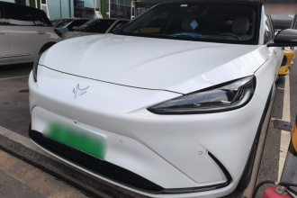 ARCFOX极狐 极狐 阿尔法S(ARCFOX αS) 2023款 735E+ 森林版 160kW