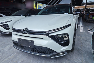 雪铁龙 凡尔赛C5 X 2021款 1.6T 耀不凡