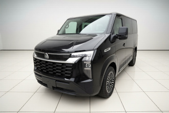 中国重汽 先锋官V 2025款 商旅版 2.0T 自动短轴低顶