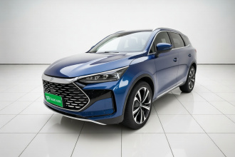 比亚迪 唐新能源 2022款 DM-p 215KM 四驱尊享型
