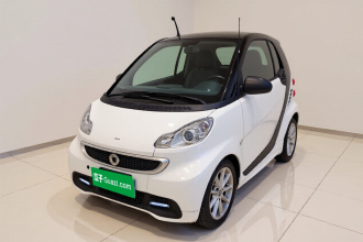 smart fortwo 2012款 1.0 MHD 硬顶激情版