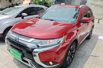 三菱 欧蓝德 2019款 2.0L 两驱畅享版 5座 国VI
