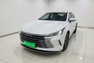 比亚迪 驱逐舰05 2024款 荣耀版 DM-i 55KM 豪华型