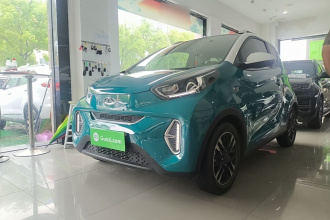 奇瑞QQ 小蚂蚁 2022款 改款 甜粉款 半糖版 磷酸铁锂 30.7kWh 30kW 301km