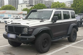 坦克300 2023款 2.0T 铁骑02