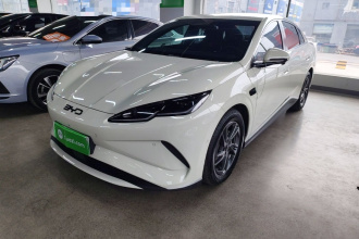 比亚迪 海豹06新能源 2025款 EV 470KM尊荣型