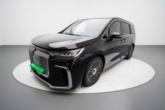 岚图汽车 岚图梦想家 2025款 PHEV 四驱旗舰鲲鹏版