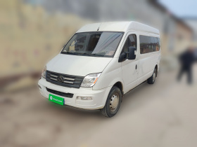 上汽大通MAXUS 新途V80 2021款 2.0T 手动经典傲运通139PS中轴中顶6/7/8/9座