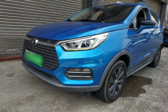 比亚迪 元新能源 2019款 EV360 智联领尚型