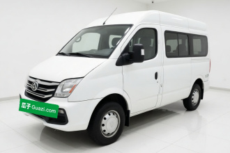 上汽大通MAXUS 新途V80 2021款 2.0T PLUS 手动傲运通短轴中顶5/6座