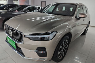 沃尔沃XC60 2025款 B5 四驱智远豪华版