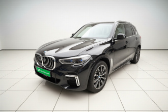 宝马X5 2022款 xDrive 30Li M运动套装