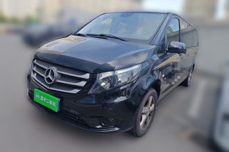 奔驰 威霆 2016款 2.0T 商务版