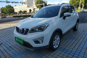 长安CS15 2016款 1.5L 自动时尚版