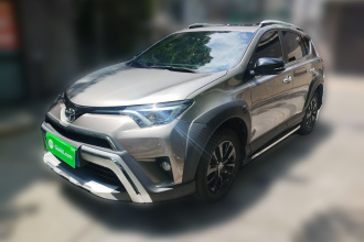 丰田 RAV4荣放 2019款 2.0L CVT两驱风尚X限量版 国VI