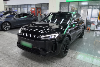 鸿蒙智行 问界M5 2025款 增程 Ultra 后驱版