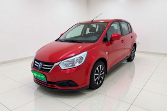 启辰R50 2015款 1.6L 自动时尚版