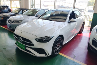 奔驰C级 2023款 改款二 C 260 L 运动版