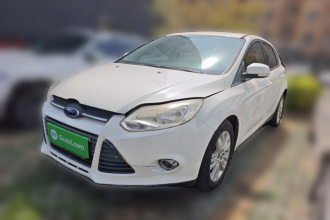 福特 福克斯 2012款 两厢 1.6L 手动舒适型