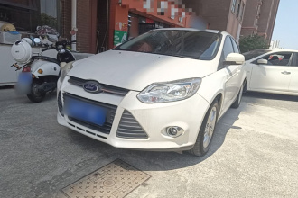 福特 福克斯 2012款 两厢 1.6L 自动风尚型