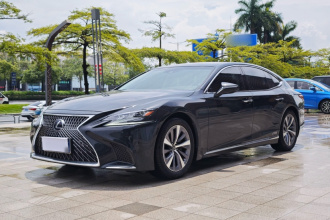 雷克萨斯LS 2020款 500h 卓越版 国VI