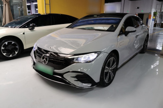 奔驰EQE 2022款 350 豪华版