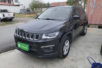 Jeep 指南者 2019款 220T 自动悦享版