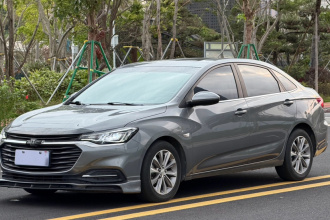 雪佛兰 科鲁泽 2022款 320 自动悦享天窗版