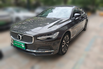 沃尔沃S90 2023款 B5 智逸豪华版