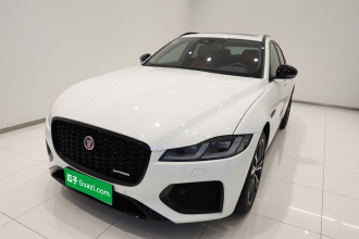 捷豹F-PACE 2024款 P250 R-Dynamic SE