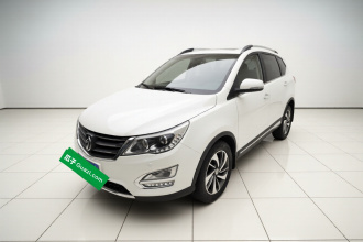宝骏560 2015款 1.8L 手动豪华型