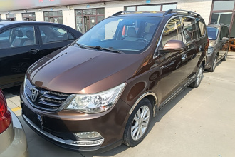 宝骏730 2016款 1.5L 手动豪华型 7座