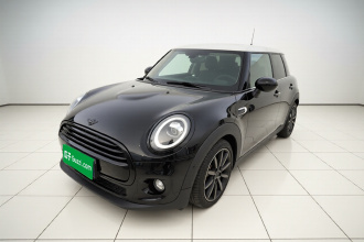 MINI 2021款 1.5T COOPER 艺术家 五门版