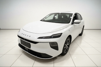 荣威D6 2025款 450km 尊享版