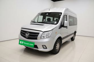 福田 图雅诺 2022款 2.0T手动吉象多功能长轴中顶后单胎7/9座4F20TC3