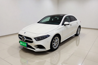 奔驰A级 2020款 改款 A 200 L 运动轿车时尚型