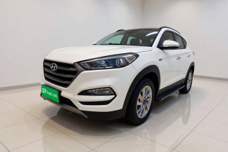 现代 途胜 2018款 1.6T 双离合两驱15周年特别版