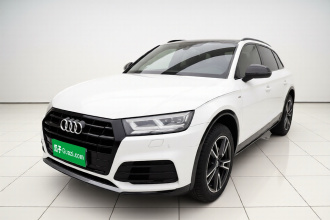 奥迪Q5L 2020款 45 TFSI 尊享时尚型