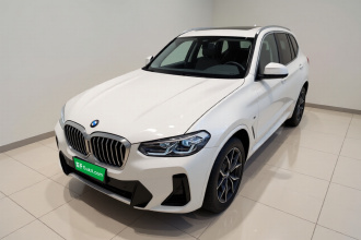 宝马X3 2022款 改款 xDrive25i M运动套装