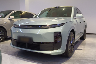 理想汽车 理想L6 2025款 Max 智能焕新版