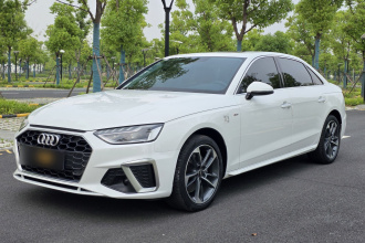 奥迪A4L 2022款 40 TFSI 时尚动感型