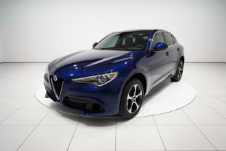 阿尔法·罗密欧 Stelvio斯坦维 2017款 2.0T 200HP 精英版