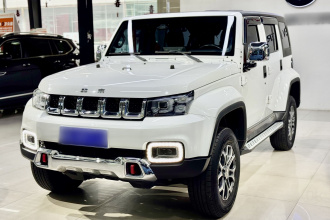 北京越野 北京BJ40 2020款 2.0T 自动四驱城市猎人版至尊型